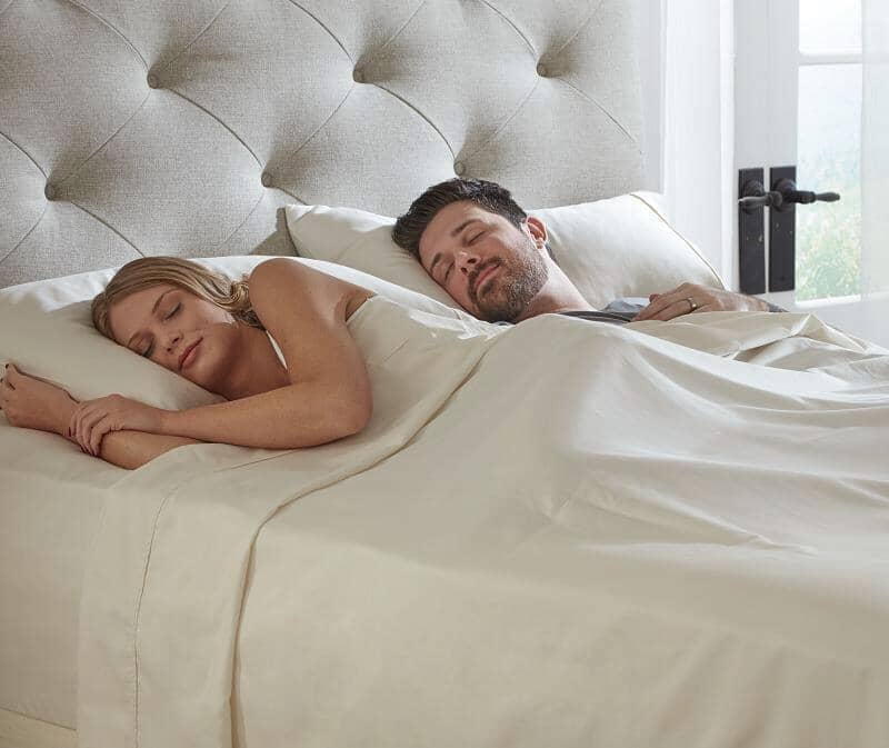 couple sleeping in bed